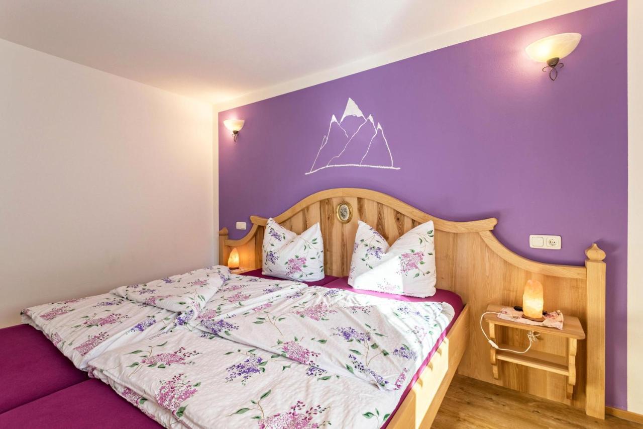 Ferienwohnung Amethyst ミッテンヴァルト エクステリア 写真